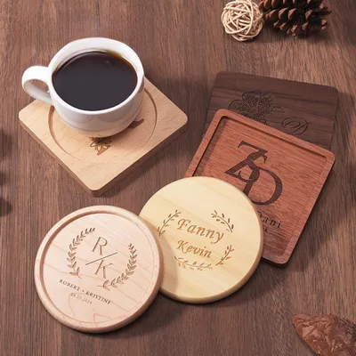 Immagine prodotto di Sottobicchieri in legno personalizzati per matrimoni e feste