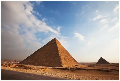 Produktbild von Wallario Premium Glasbild, freischwebende Optik, kräftige Farben, Größe 90 x 60 cm Motiv Alte Pyramide in Ägypten