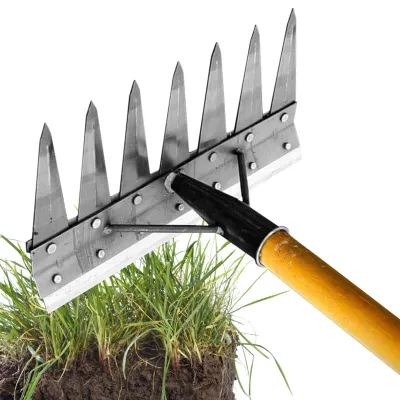 Produktbild von Ergonomische Rasen-Harke mit 7 Zinken zur Rasenpflege