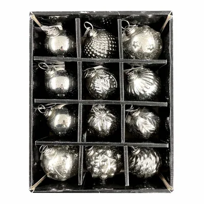 Immagine prodotto di 12 palline di vetro decorate a mano per l'albero di Natale, ornamenti natalizi in vetro, decorazioni per l'albero di Natale, argento