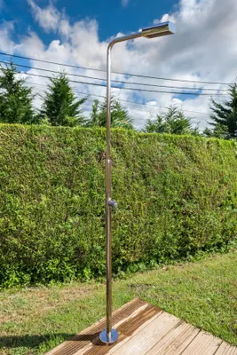 Image de Douche de jardin en acier inoxydable