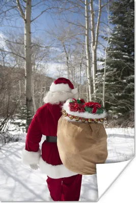 Produktbild von MuchoWow® Poster Der Weihnachtsmann geht mit einem Sack voller Weihnachtsgeschenke durch einen Wald 80x120 cm - Papierdruck