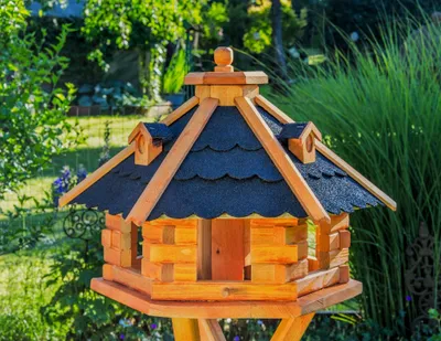 Produktbild von Großes Vogelhaus, Futterhaus 55 x 37 cm, imprägniert