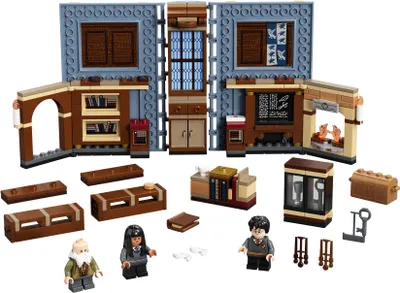 Produktbild von LEGO® 76385 - Harry Potter: Chwila w Hogwarcie: Klasa czarodziejów