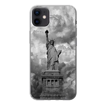 Produktbild von MuchoWow® Handyhülle Schutzhülle Hülle für iPhone 12 mini Freiheitsstatue in New York an einem bewölkten Tag in schwarz-weiß Silikon Softcase Handy Hülle - Bild