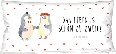 Produktbild von Mr. & Mrs. Panda Kuschelkissen Pinguin Heirat - Weiß - Geschenk, Partnerkissen, Just Married, Hochzeit, Paarkissen, Liebeskissen, Partner-Kuschelkissen, Kissen Doppelt