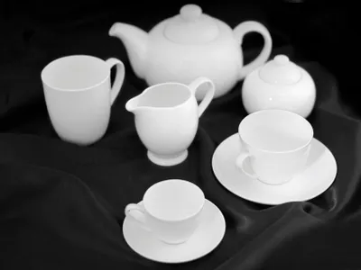 Obrázek produktu pro H&H 9546561 Šálek na čaj s podšálkem, kostní porcelán, 235 cm3, bílý