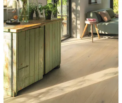 Produktbild von Timefloor | 1,936 m² | Angelic White 10mm Eiche Landhausdiele Parkett, Matt versiegelt, Einfach zu verlegen, Mit Klicksystem, Fussbodenbelag