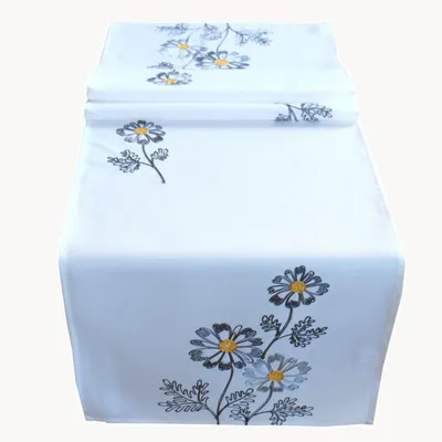 Produktbild von Tischwäsche mit Kurbelstickerei Blumen 40 x 140 cm