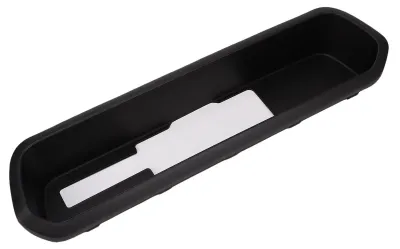 Image de Cache de fixation de remorque arrière, modèle CH1180137, de couleur noire. Remplacement pour les modèles Renegade Altitude Sport Upland