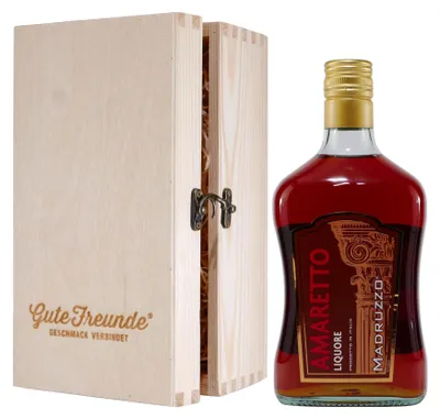 Produktbild von Madruzzo Amaretto Likör mit Geschenk-Holzkiste