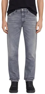 Produktbild von cel Jeans mit grauer Waschung Diesel 2023 D-Finitive