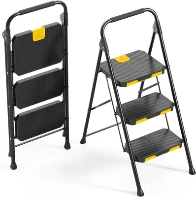 Produktbild von Faltbare Treppe mit 3 Stufen - Haushaltsleiter für die Küche - Sicher beim Arbeiten - Extra breite Trittflächen - Belastbarkeit: 360 kg - Schwarz