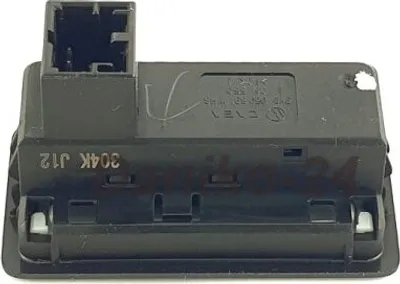 Zdjęcie produktu dla Przycisk przełącznika tylnej klapy 3D0959831D do VW Passat B7 10-14 / Phaeton 02-16
