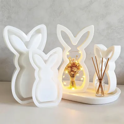 Produktbild von Einzelteile von 3D-Osterhasen-Silikonformen für Kerzenhalter, Gips, Kerzen, Gießharz und Epoxidharz