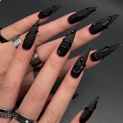 Image de 24 Faux ongles en amande noire - Long Stiletto Press On Nails