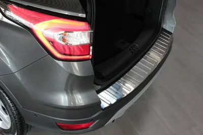 Zdjęcie produktu dla Zderzak ochronny ze stali nierdzewnej do Forda Kuga II DM2 od 2012 r. – polerowany, w stylu chromu