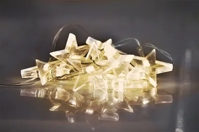 Immagine prodotto di Catena di Natale a LED Solight - stelle 1,5m per interni, 2x AA, bianco caldo 1V52-WW