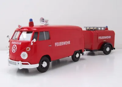 Produktbild von Motormax 79671 VW T1 Bus Kasten Feuerwehr mit Anhänger rot 1:24