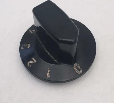 Produktbild von Kleiner Drehknopf 2,8/3,5 cm mit Skala 1-6