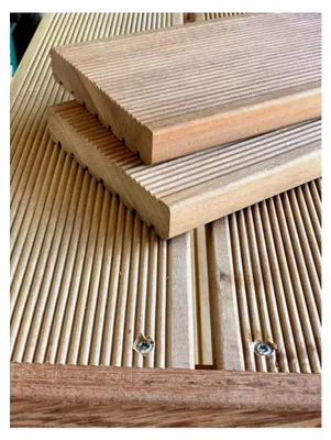 Produktbild von Terrassendielen aus Hartholz Garapa, 200 cm