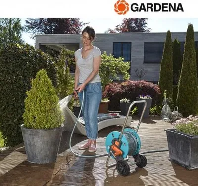 Produktbild von GARDENA AquaRoll CleverRoll S Set Schlauchwagen - Inkl. 20 m Schlauch - Max. 40 m Speicherkapazität