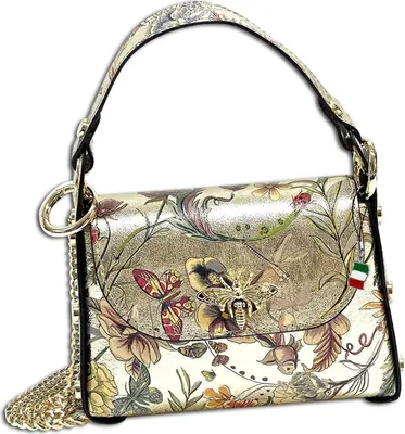A product shot of a handbag.