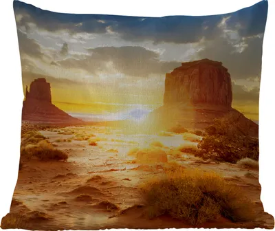 Produktbild von MuchoWow® Outdoor Kissen - Sonnenuntergang - Felsen - Landschaft - Horizont - 60x60 cm - Wetterfest - Lounge Kissen - Dekoration - Schlaf Kissen
