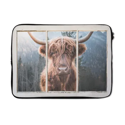 Produktbild von MuchoWow® Laptop Hülle 14 ZollHighlander - Berg - Aussicht Laptoptasche - Laptoptasche - Stoßsicher - Schutzhaube