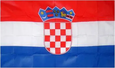 Produktbild von XXL Flagge Kroatien 250 x 150 cm Fahne mit 3 Ösen 100g/m² Stoffgewicht Hissflagge