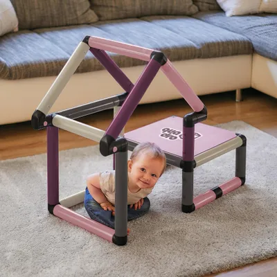 Obrázok produktu pre Quadro Beginner Home – modulárna lezecká zostava a učebná veža od 6 mesiacov, na použitie vo vnútri aj vonku – Berry