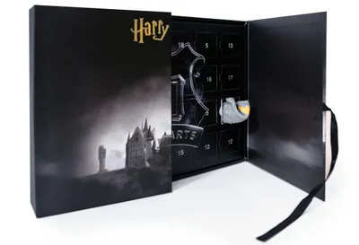 Produktbild von HARRY POTTER Socken Adventskalender Klappbox 42-46 mehrfarbig
