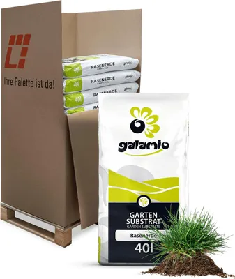A pallet of bagged garden substrate (Galamio Rasenerde) is shown, with one bag prominently in the foreground and several bags stacked in a cardboard box in the background.
