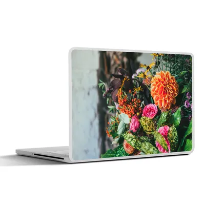 Produktbild von MuchoWow® Laptop Aufkleber Sticker Cover Blumen - Licht - Natur 31x22.5 cm - Laptop-Deko