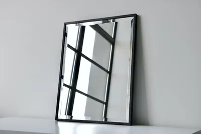 Produktbild von Barcelona Schwarz Matt Alu-Rahmen-Spiegel mit Facettenschliff in 25 mm Stärke 60 x 90