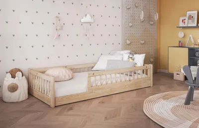Zdjęcie produktu dla Łóżko dziecięce DORES z litego drewna 80x180 cm - ze stelażem listwowym, materacem i zabezpieczeniem przed wypadnięciem - sosna naturalna