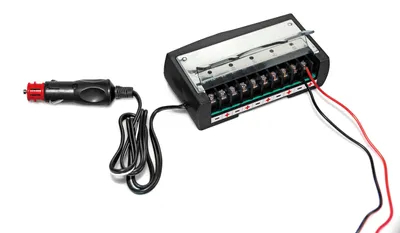 Immagine prodotto di LAMPA - Adattatore per accendisigari. Adattatore per accendisigari, modello 98196