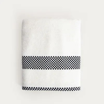 Obrázek produktu pro HOMLA TIVA ručník s černým kostkovaným vzorem 70 x 130 cm