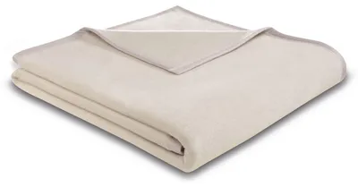 Produktbild von Biederlack Plaid mit Samtband-Einfassung Baumwolle Sense Farbe silber Größe 150 x 200