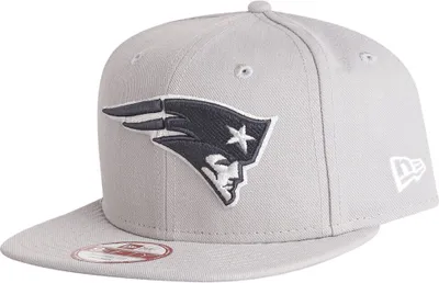 Zdjęcie produktu dla Czapka z daszkiem New Era 9Fifty Snapback Cap - New England Patriots grau