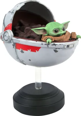 Produktbild von Gentle Giant Star Wars The Mandalorian The Child with Pram Statue 14 cm GENTJAN211970
