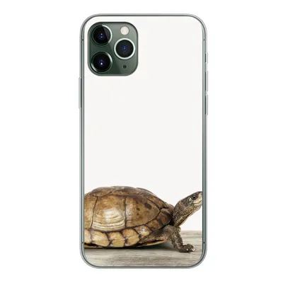 Produktbild von MuchoWow® Handyhülle Schutzhülle Hülle für iPhone 11 Pro Schildkröte - Junge - Tiere - Kinder - Mädchen Silikon Softcase Handy Hülle - Handy