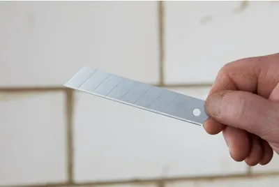 Image de Lames de cutters 18mm - distributeur 5 lames - 2-11-301