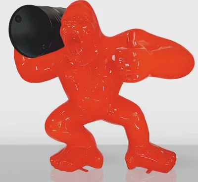 Produktbild von Casa Padrino XXL Deko Skulptur Gorilla mit Fass Rot / Schwarz H. 190 cm - Große Garten Figur