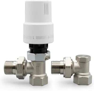 Productafbeelding van Thermostaatset rechte uitvoering 1/2 inch met thermostaatkop en radiatorventiel