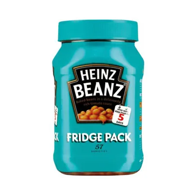 A studio shot of a Heinz Beanz Fridge Pack.