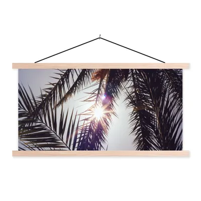 Produktbild von MuchoWow® Textilposter Palmwedel - Sonne - Sommer 120x60 cm mit holzfarbenen Rahmen - Klemmleiste