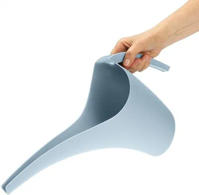 Produktbild von Unyqoos® Gießkanne 2er-Set – 1,8 l Kunststoff, lange Tülle für Zimmer- & Balkonpflanzen, weiß/grau, Maße 35×13,5×33 cm