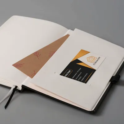 Produktbild von BRUNNEN 1079666907 Buchkalender Kompagnon Mod. 796 66 2027 A5, Kunststoff, schwarz