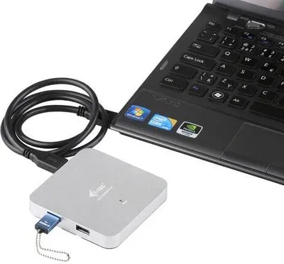 Zdjęcie produktu dla i-tec Metal U3HUBMETAL4, USB 3.2 Gen 1 (3.1 Gen 1) Type-A, USB 3.2 Gen 1 (3.1 Gen 1) Type-A, 5000 Mbit/s, Srebrny, Metal, 0,9 m